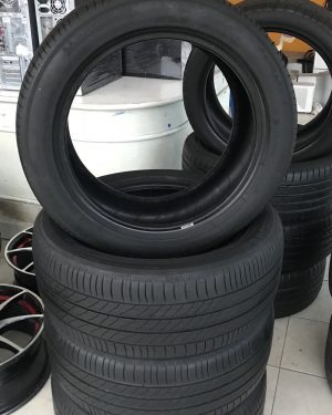 Michelin-225-50-17-Year-15